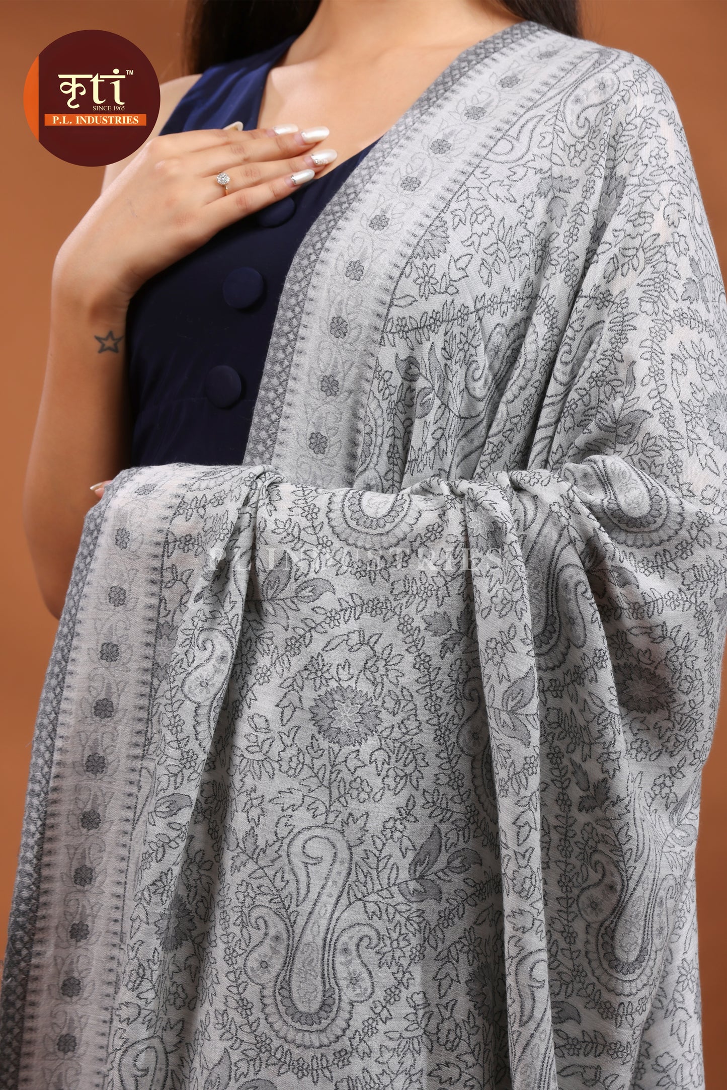 KRITI Premium Paisley Floral Design Fine Wool Grey Shawl for Women