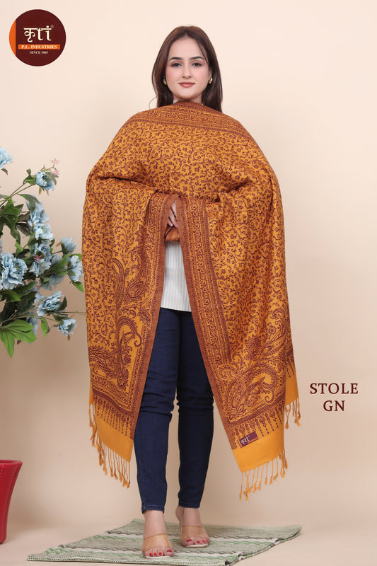 कृति पैस्ले पैटर्न ऊनी सरसों रंग का स्टोल लड़कियों के लिए