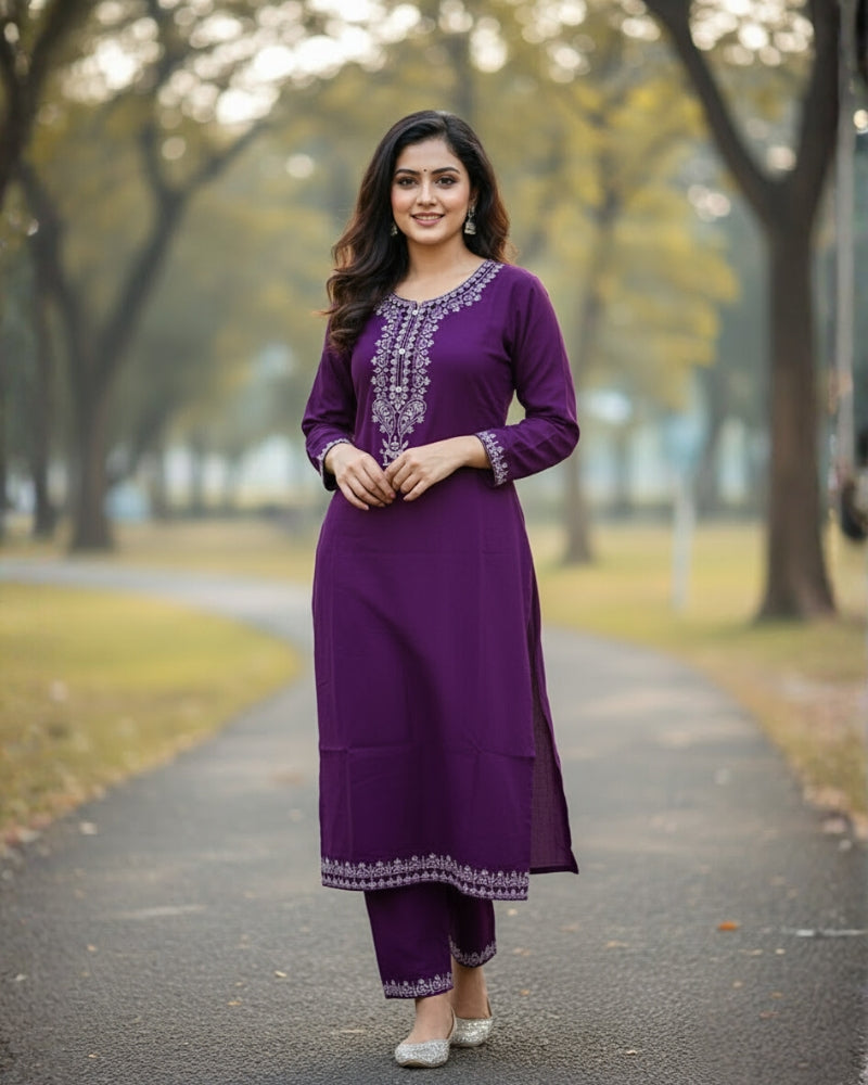 KRITI ऊनी कढ़ाईदार सिले सूट बैंगनी रंग महिलाओं के लिए सर्दियों