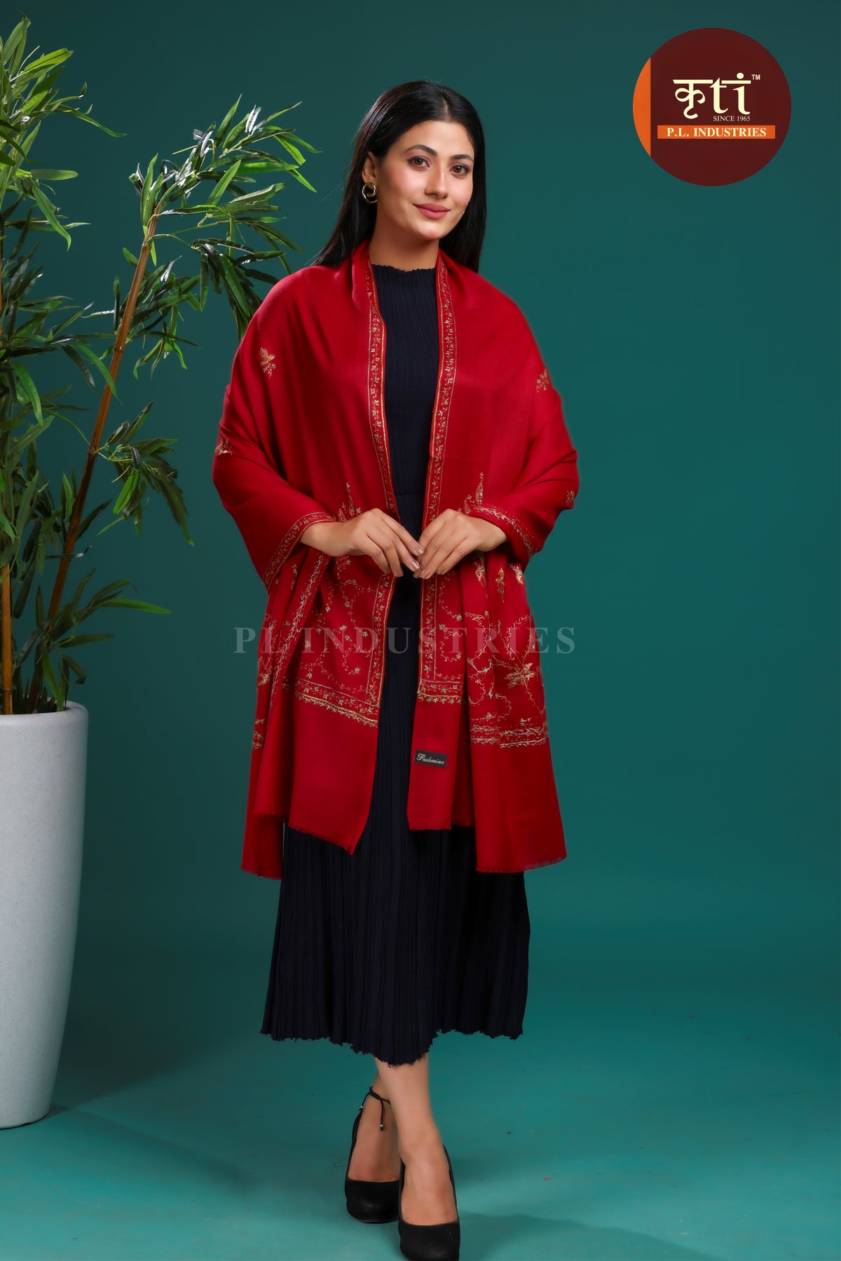 Kashmiri Hand Embroidered Pure Wool Stole- Red