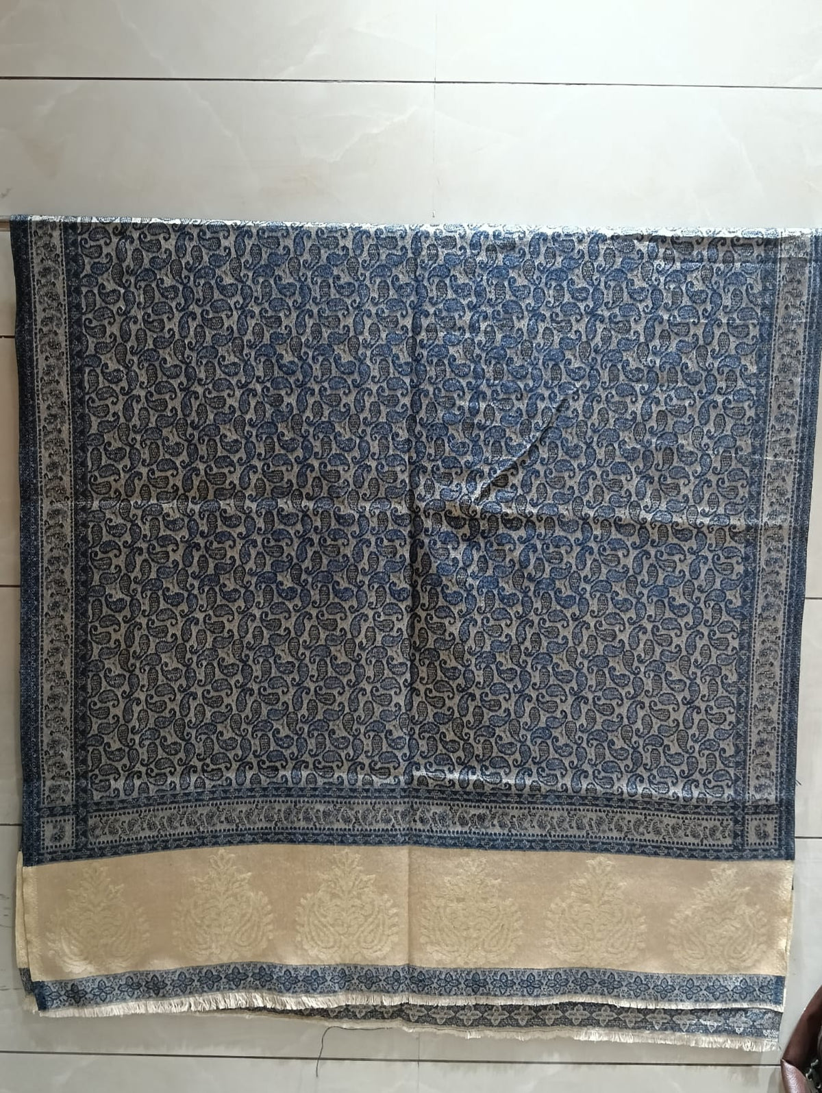Paisley Pattern Woolen Navy Color Shawl