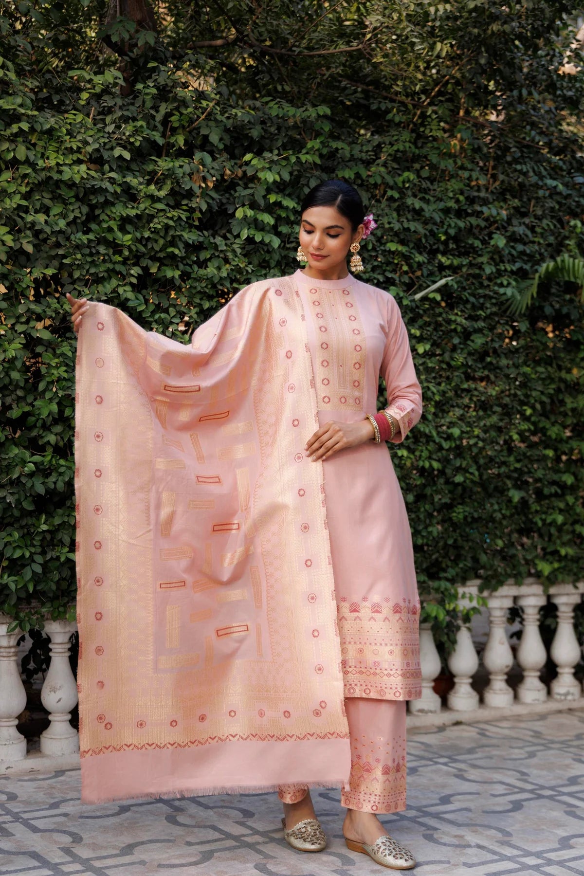 Cotton Silk Collar Pant Unstitched Suit 3 Pcs- Peach