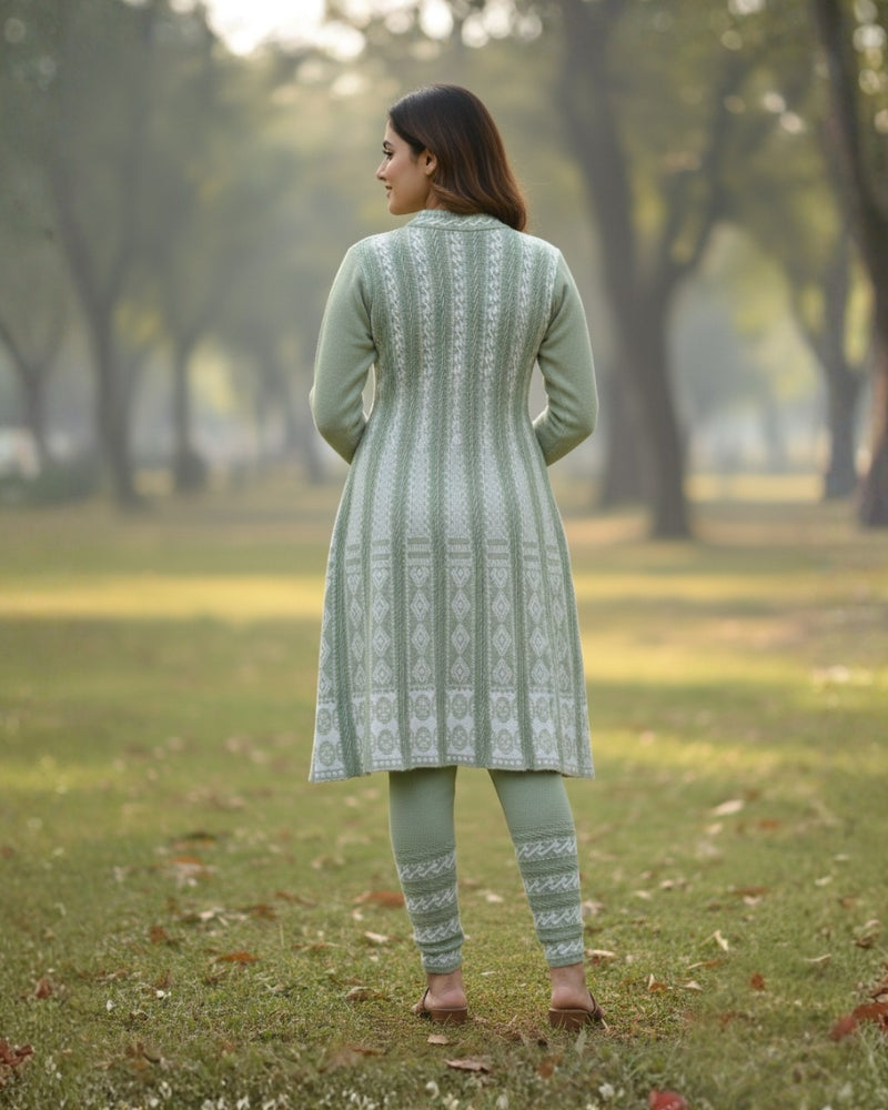 KRITI बुना हुआ ऊनी फ्रॉक कुर्ता सेट | बॉटम वियर के साथ 2-पीस विंटर कुर्ती 