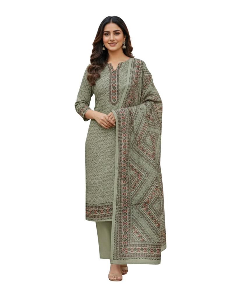 KRITI महिलाओं के लिए डिजिटल प्रिंट ऊनी हरा रंग अनस्टिच्ड फ़ैब्रिक सूट सेट विंटरवियर 