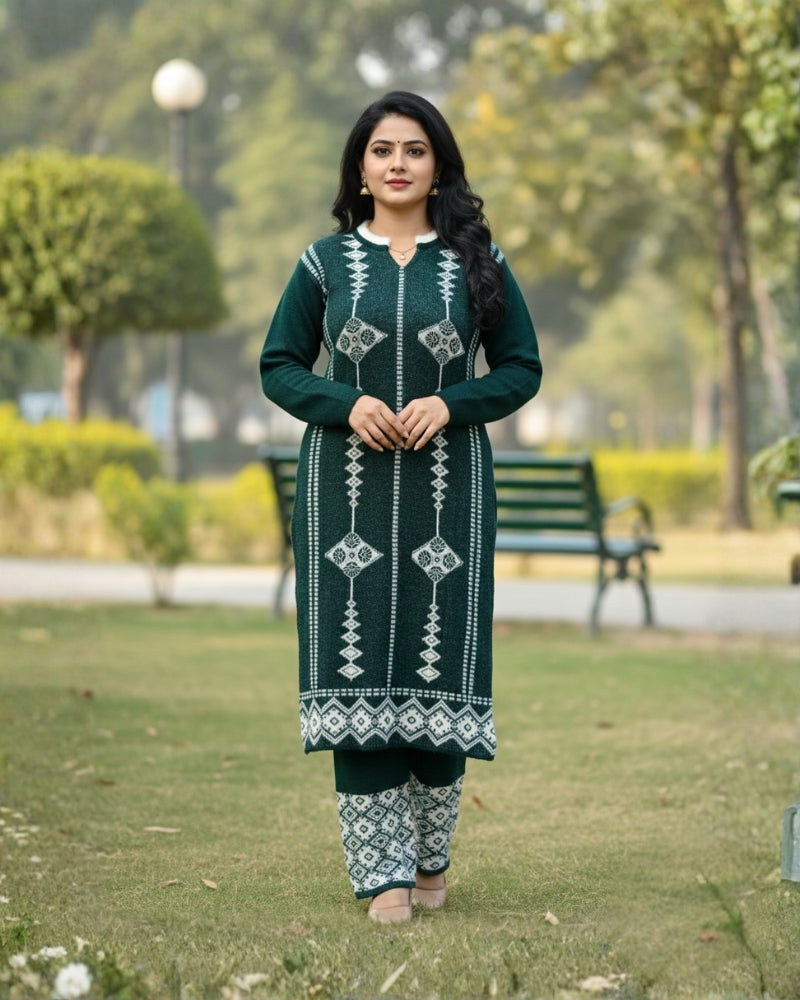 प्रीमियम 3-पीस ऊनी विंटर कुर्ती सेट | बॉटम और स्टोल के साथ बुना हुआ कुर्ता | M-XXL साइज़