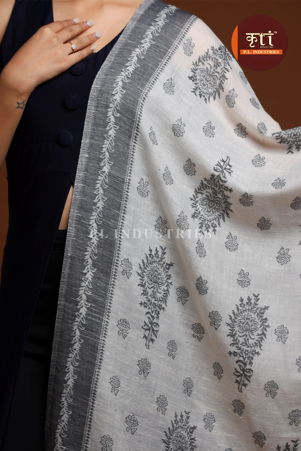 Premium Pashmina Lightweight White and Grey Stole