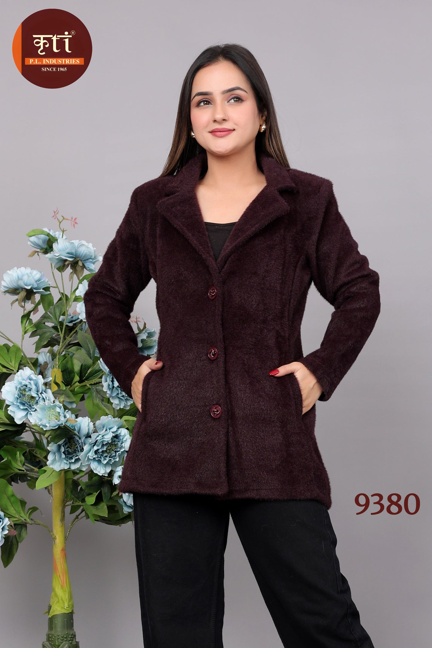 Stylish Women's Winter Coat hair Comfortable Fabric Free Size