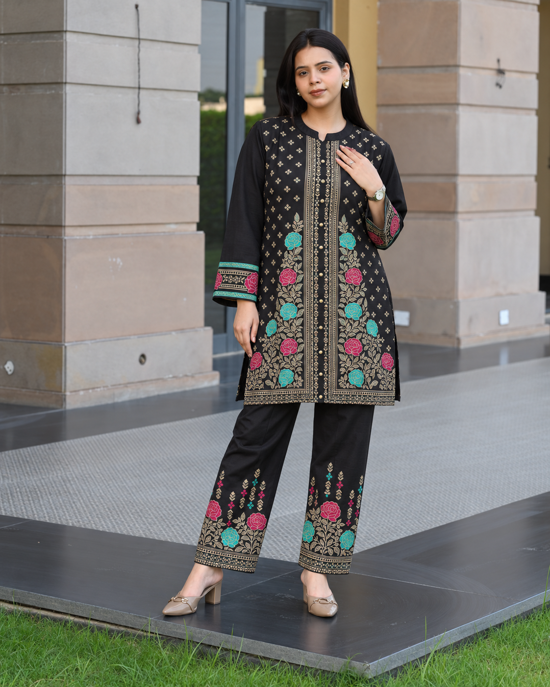 Winter Woolen Printed Cord Set - Black
