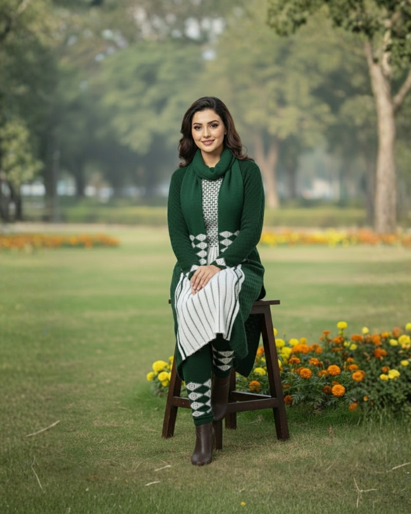 महिलाओं के लिए KRITI विंटर 3 पीस कुर्ती सेट हरा रंग