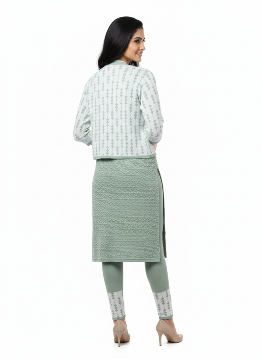 महिलाओं के लिए KRITI ऊनी 3 पीस कुर्ती सेट हरा रंग