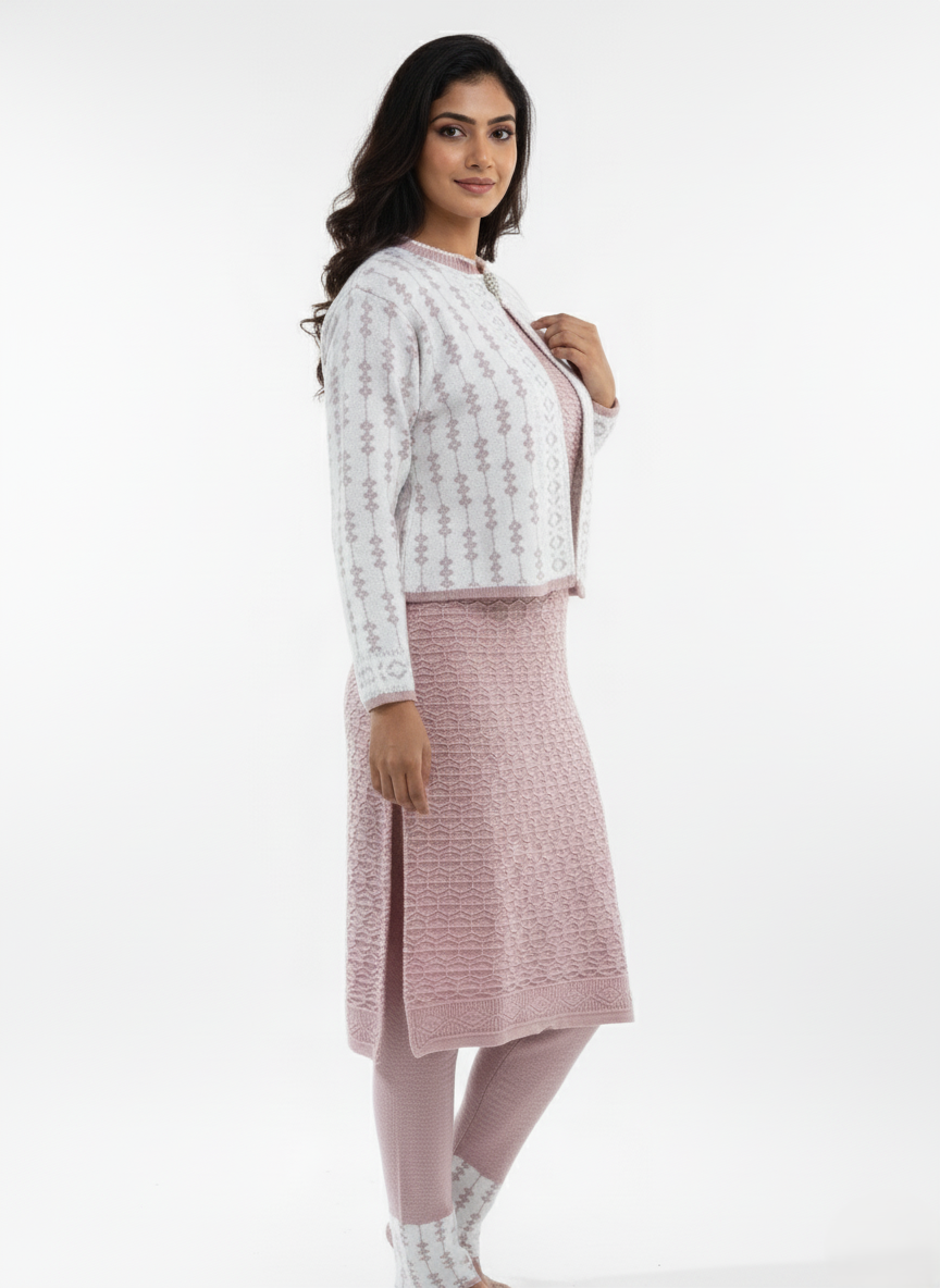 KRITI महिलाओं के लिए 3 पीस कुर्ती सेट - जैकेट के साथ बुना हुआ हेयर फ़ैब्रिक