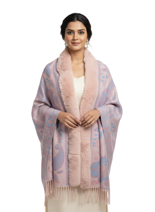 महिलाओं के लिए शानदार पैस्ले प्रिंटेड पोंचो केप, फॉक्स फर ट्रिम के साथ | गर्म बहुरंगी ऊनी मिश्रण आउटरवियर