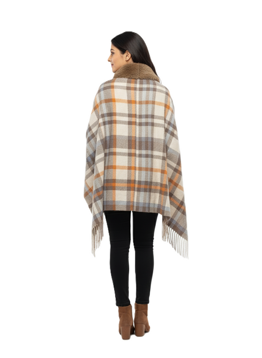 महिलाओं के लिए शानदार चेक पोंचो केप, कृत्रिम फर कॉलर के साथ | सर्दियों के लिए गर्म ऊनी मिश्रण रैप