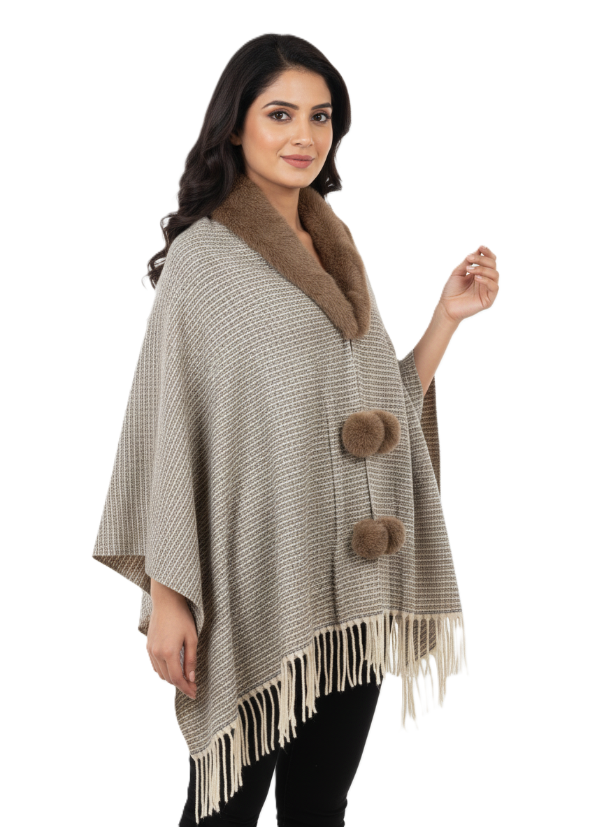 महिलाओं के लिए फॉक्स फर कॉलर पोंचो रैप - फ्रिंज के साथ ओवरसाइज़्ड ओपन फ्रंट केप