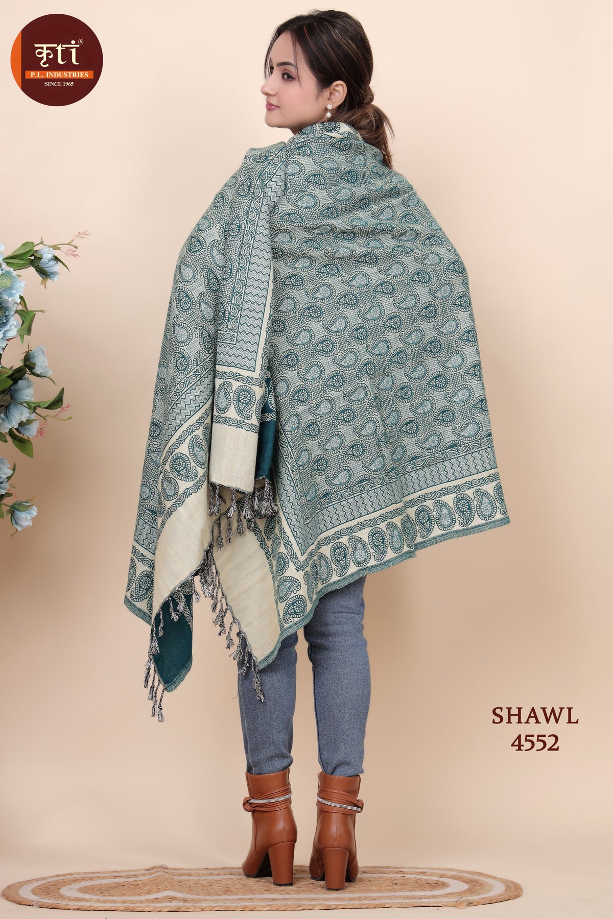 Designer Woolen Shawl for Women- Green
