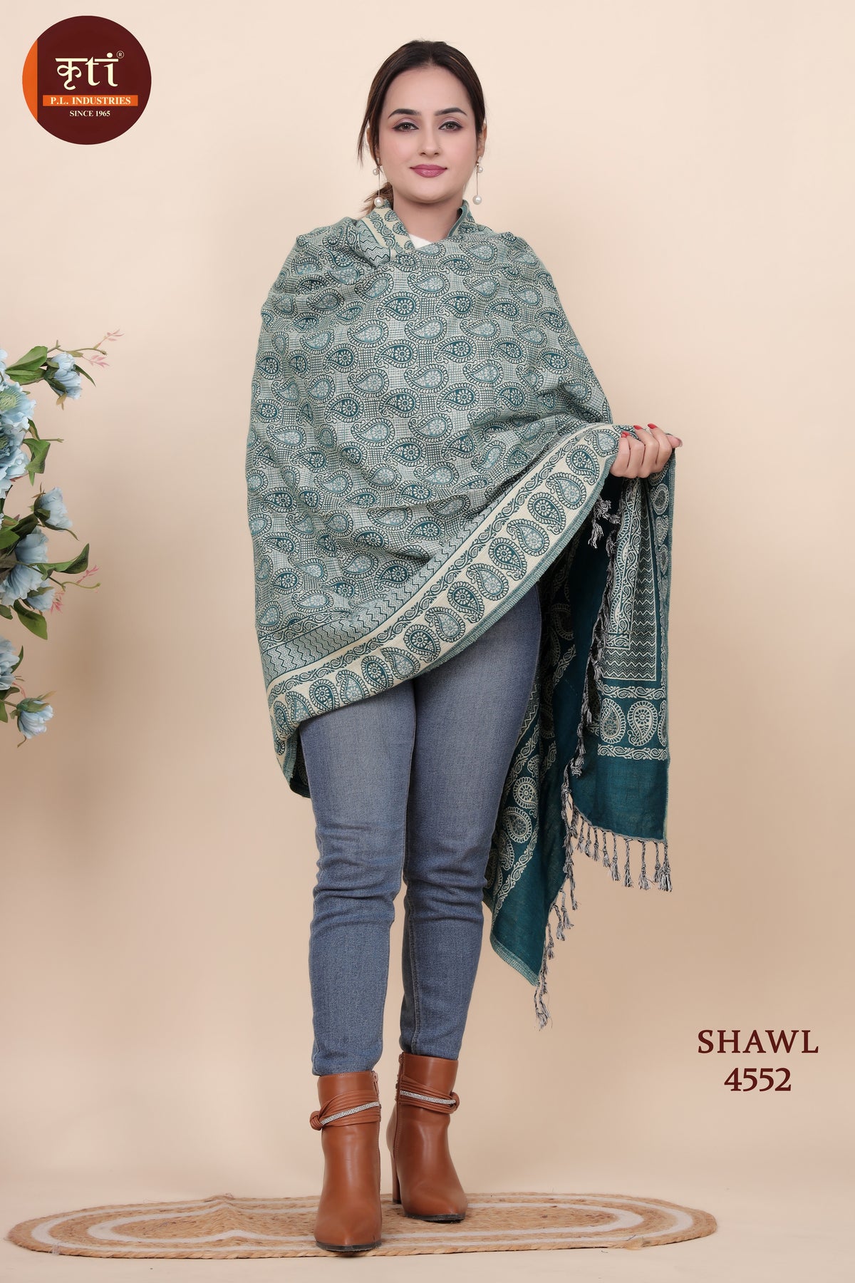 Designer Woolen Shawl for Women- Green
