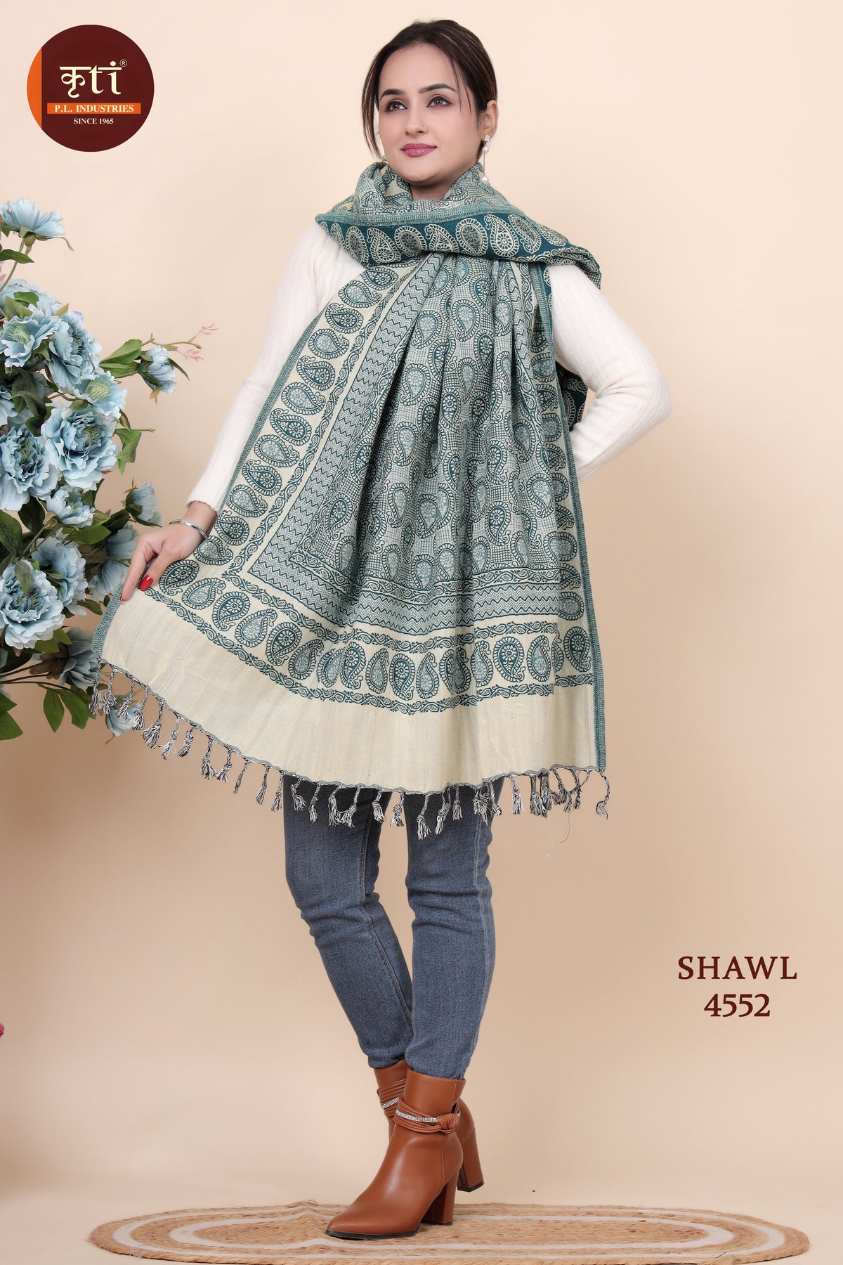 Designer Woolen Shawl for Women- Green