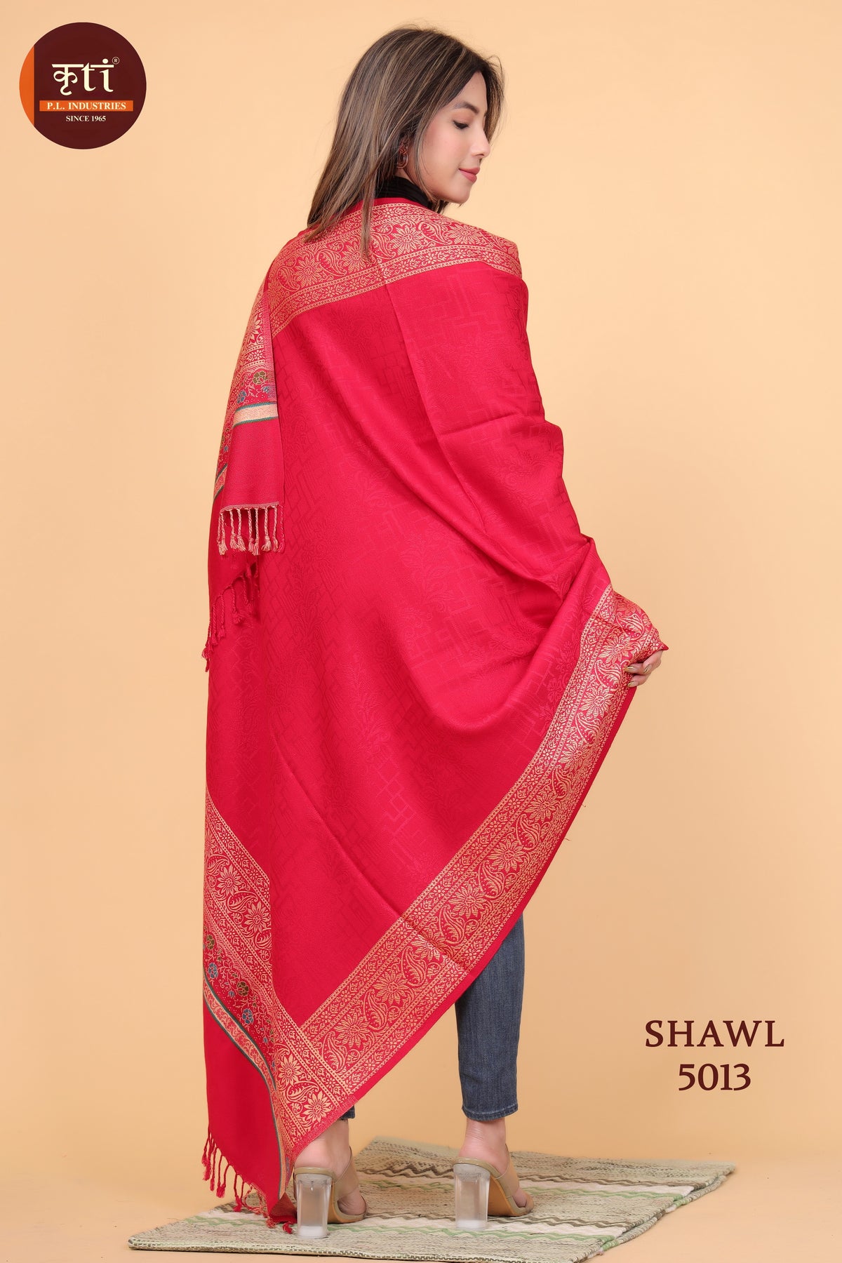 Kullu Patti Border Woollen Red Color Shawl