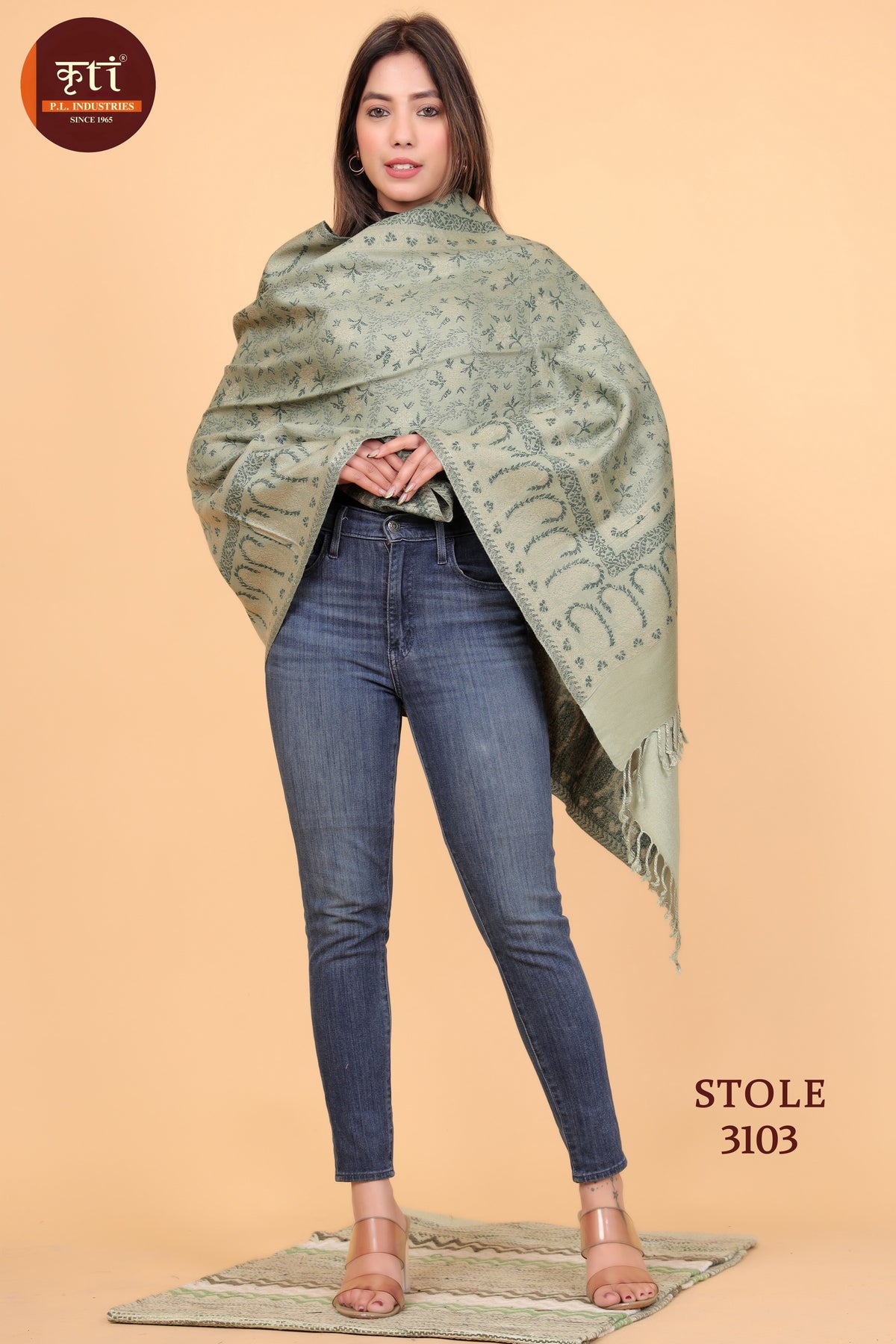 Paisley Design Color Stole - Woollen