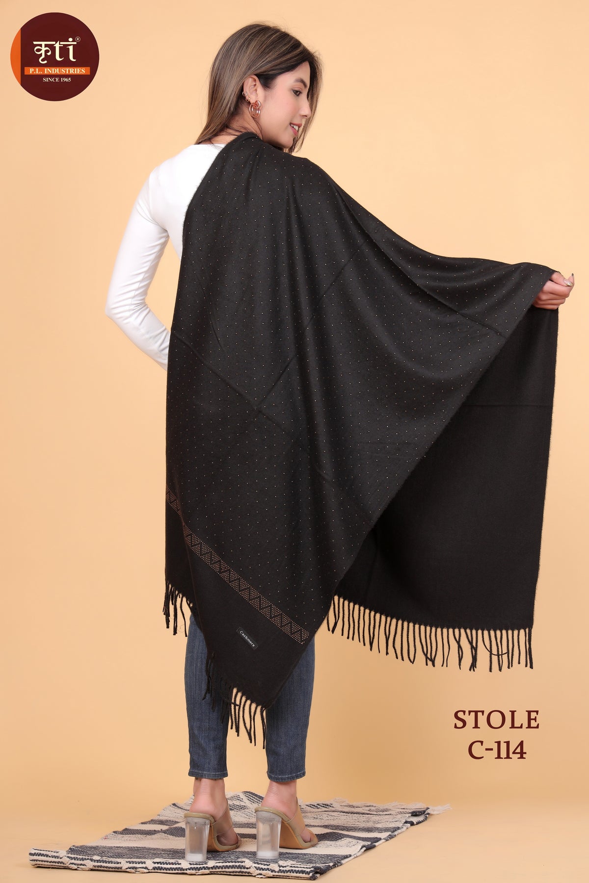 Stylish Jarkan Work Wool Premium Stole - Black