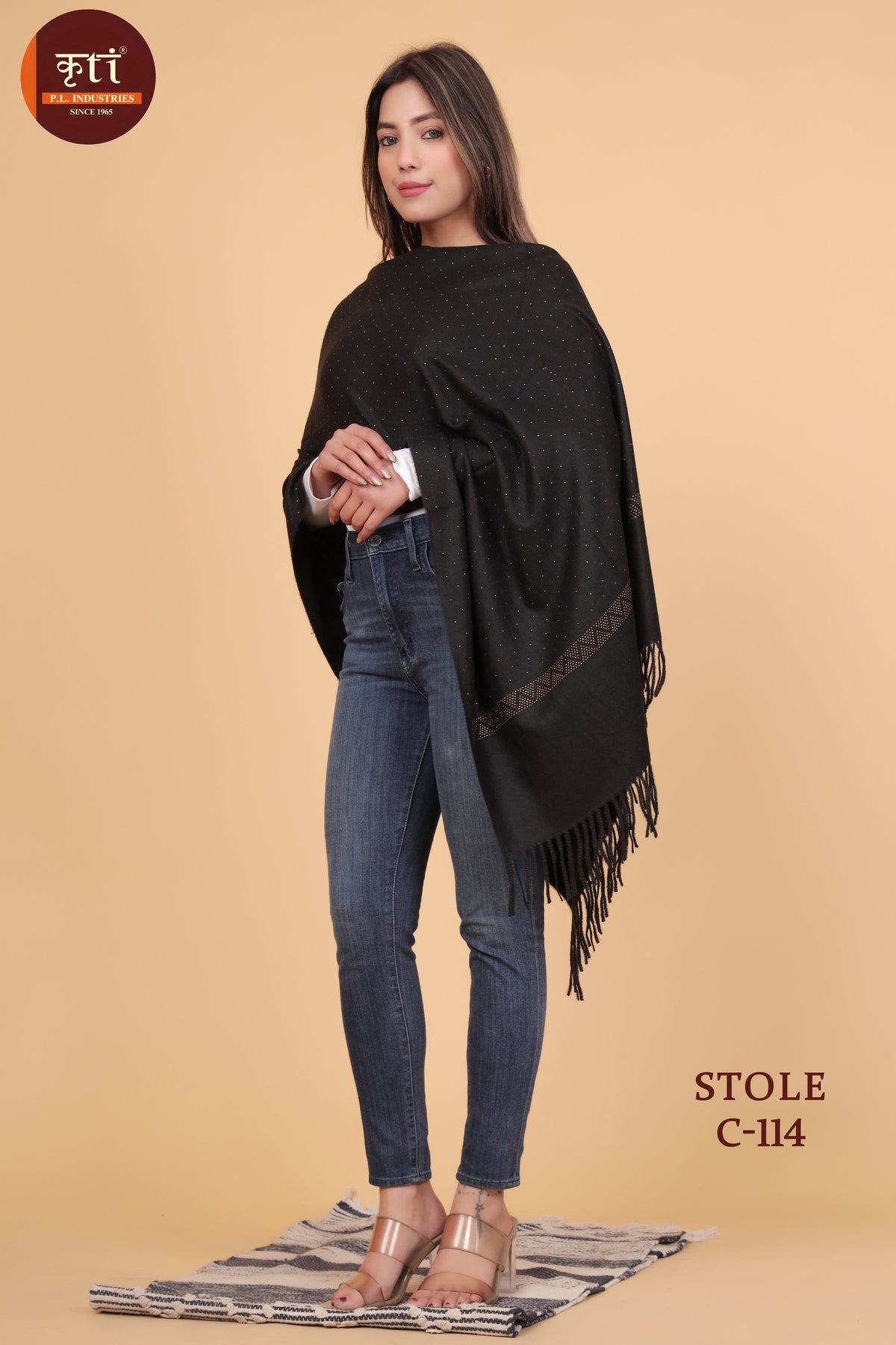 Stylish Jarkan Work Wool Premium Stole - Black