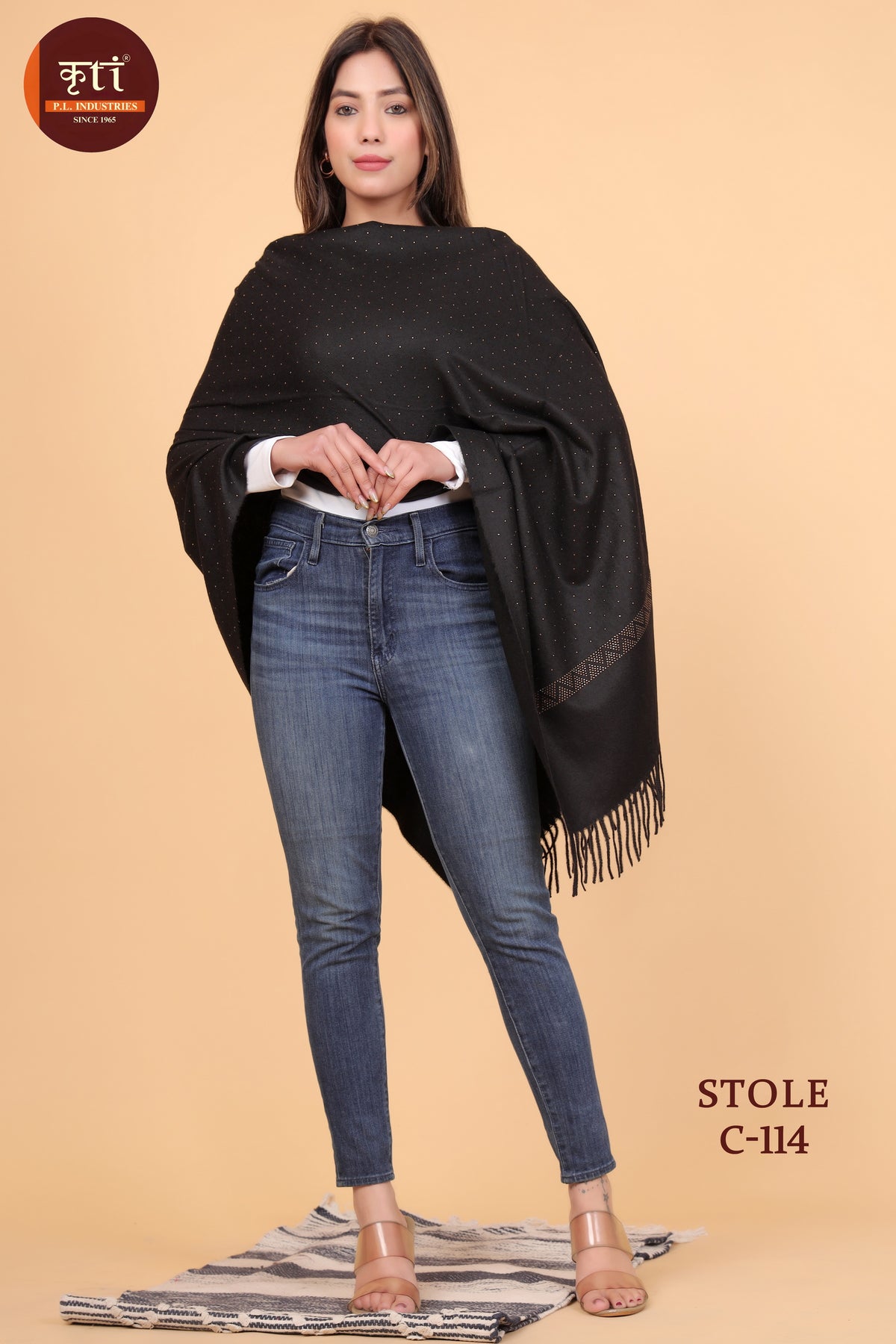 Stylish Jarkan Work Wool Premium Stole - Black