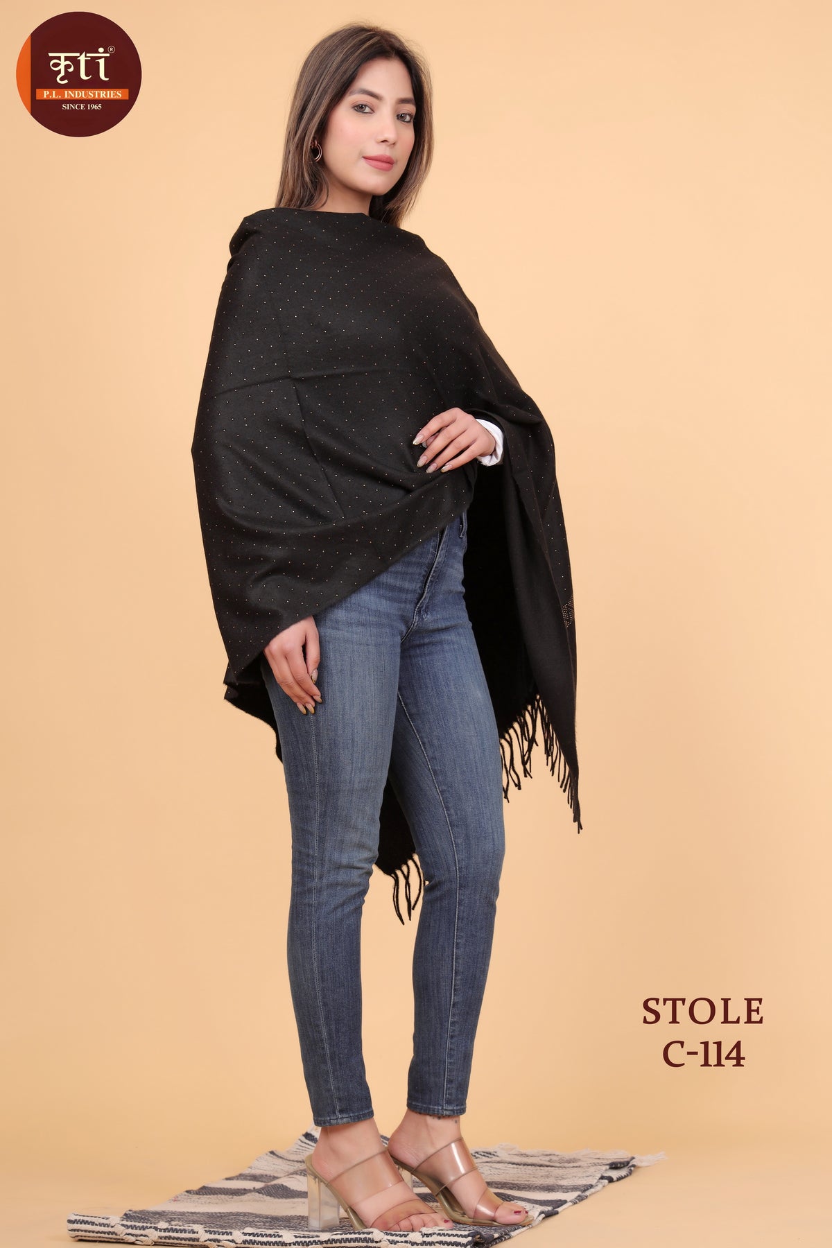 Stylish Jarkan Work Wool Premium Stole - Black