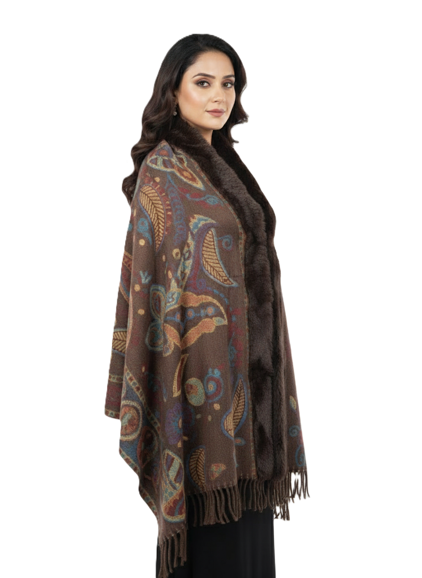 महिलाओं के लिए शानदार पैस्ले प्रिंटेड पोंचो केप, फॉक्स फर ट्रिम के साथ | गर्म बहुरंगी ऊनी मिश्रण आउटरवियर